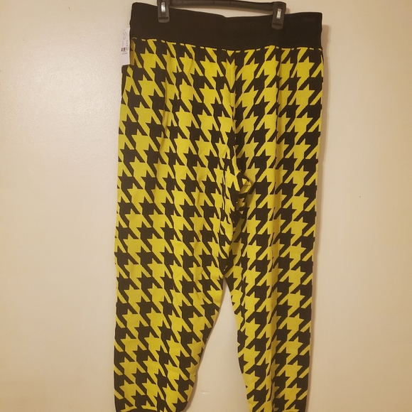 NWT New York & Company Houndstooth Jogger Pant by Gabrielle Union - Picture 2 of 6